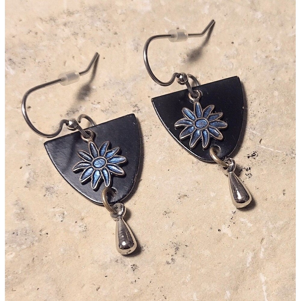 Jody Coyote Blue Enamel Blue Sunflower Flower Dangle Earrings